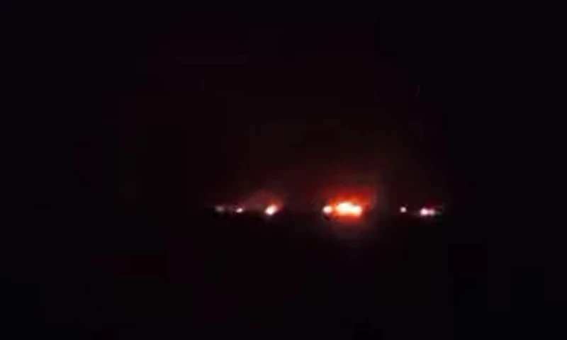 المرصد السوري: اعتراض صاروخ إيراني وسقوطه في دير الزور (فيديو)