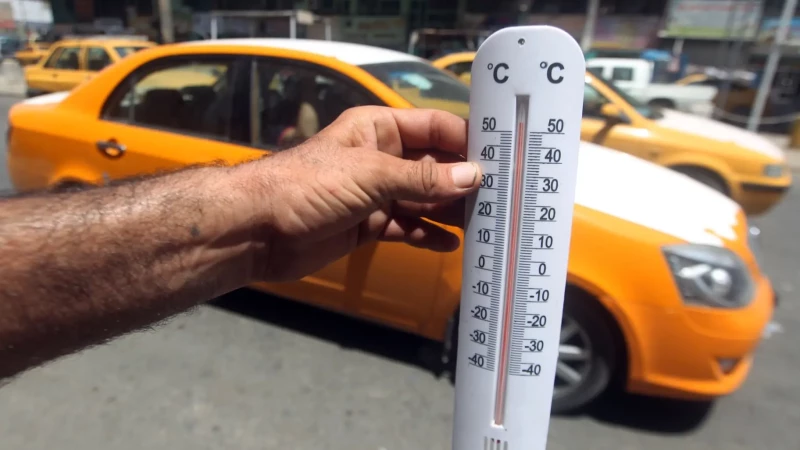 الأنواء العراقية تردّ على حديث "الموجة النارية" وارتفاع حرارة الأرض إلى "70 مئوية" 