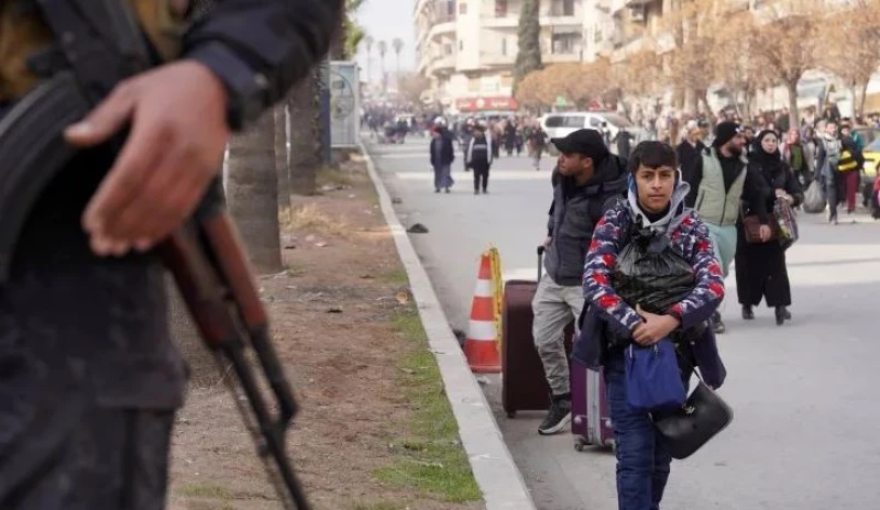 سوريا| عمليات الجيش تعتبر حي الشيخ مقصود منطقة عسكرية مغلقة وتفرض حظر تجوال