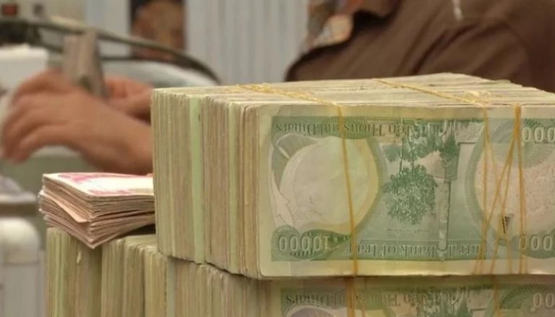 خبير يتحدث لـ"الجبال" عن تداعيات تأخر جداول الموازنة على الإيرادات غير النفطية