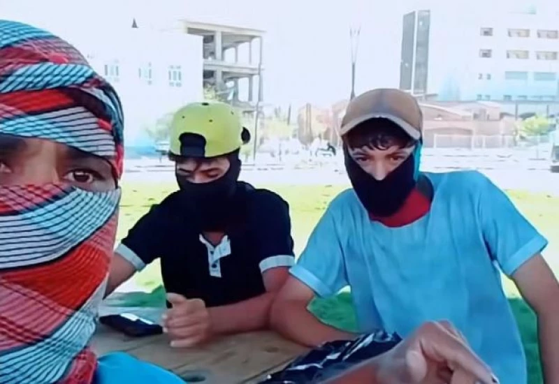 بعد ظهوره في مقطع مصوّر مع علامة نازية.. أمن النجف يعتقل متحدث "جيش الحق" 