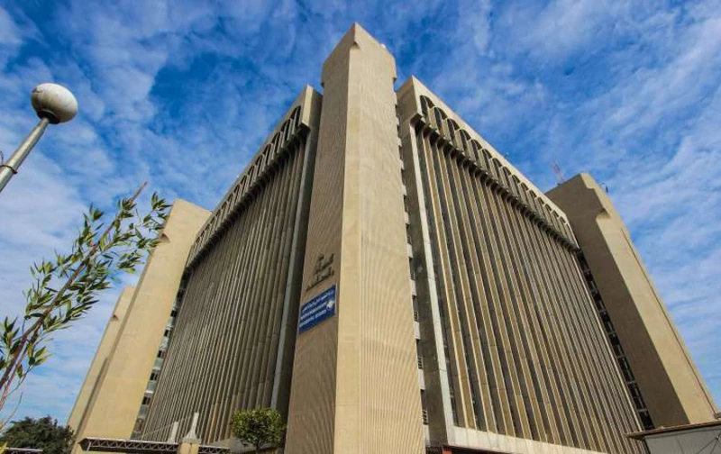 التربية تقرر إيقاف الاستثناءات الخاصة بالتقديم إلى اختبارات مدارس المتميزين وثانويات كلية بغداد