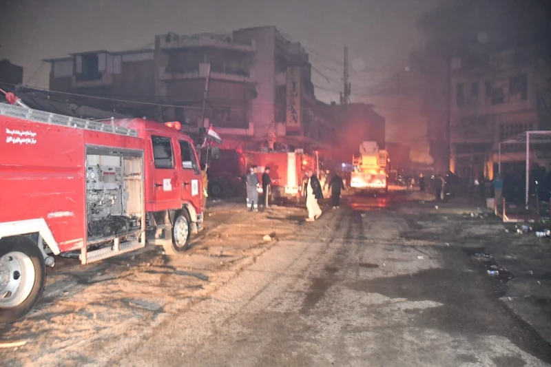 مخزن ملابس دون شروط سلامة واستدعاء لخبير الأدلة.. الدفاع المدني تخمد حريق سينما غرناطة (صور)