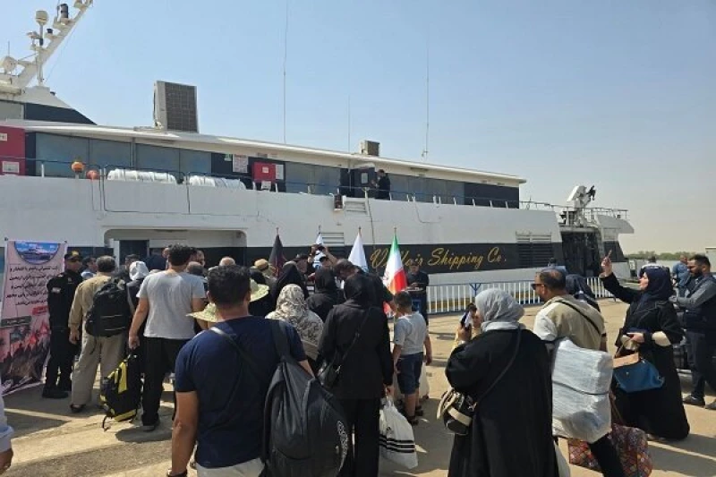 إيران تعلن تدشين خط النقل البحري خرمشهر – البصرة 