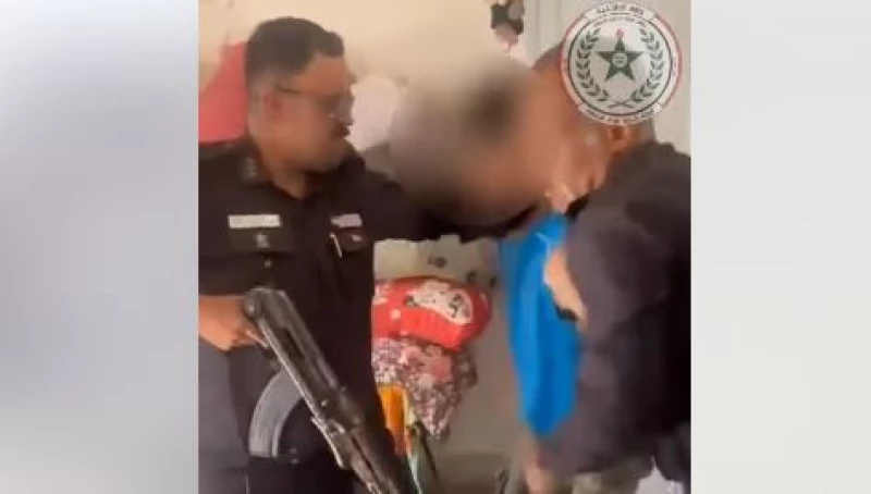 بعد بلاغ من مختطف سابق.. شرطة الرصافة تحرّر فتاة مختطفة داخل منزل وتعتقل الجاني (فيديو)