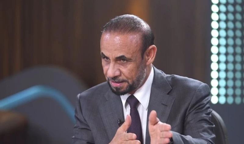 حذّر من "أخطار داخلية وخارجية" تحيط بالعراق.. نائب يتحدّث عن "غياب متواصل" لأكثر من ثلث أعضاء البرلمان 