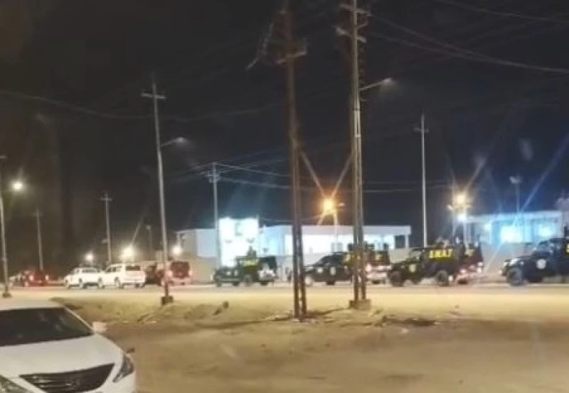 تأكيد لما نشرته "الجبال".. قوة من "سوات" تداهم منزل قيادي بالعصائب قتل عنصراً بالسرايا