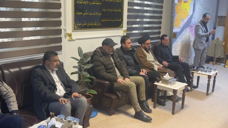 صور| وفد الصدر وصل إلى الحدود العراقية السورية والتقى رئيس أركان الجيش