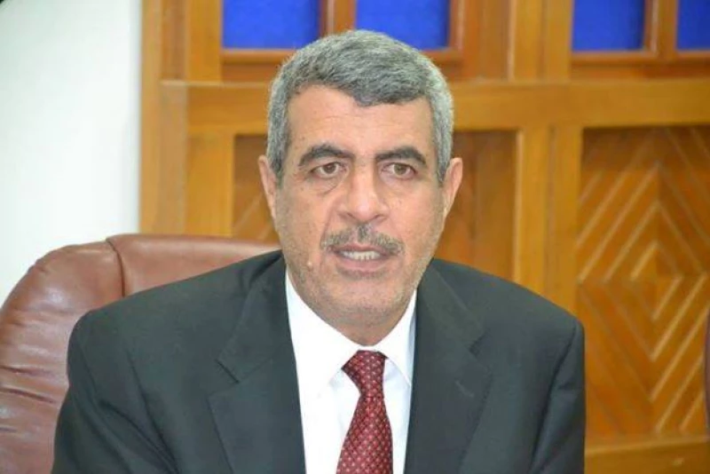 قيادي في "الدعوة" يهاجم وزارة التربية: تعمّدت عدم إقرار منهاج "جرائم البعث"