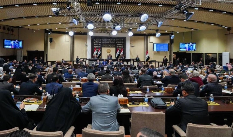 نائب: وزراء في حكومة السوداني أصبحوا نواباً وما زالوا يوقّعون كتباً وأوامر وزارية بتواريخ سابقة