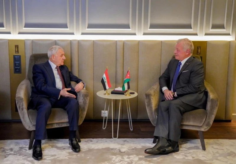بيان: رشيد والملك عبدالله يبحثان في فرنسا مواجهة تلوّث المحيطات والموارد المائية