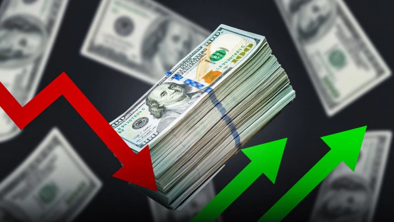 خاص| ارتفاع جنوني بأسعار الدولار في أسواق العراق.. وتحذير من "مخاطر كبيرة" 