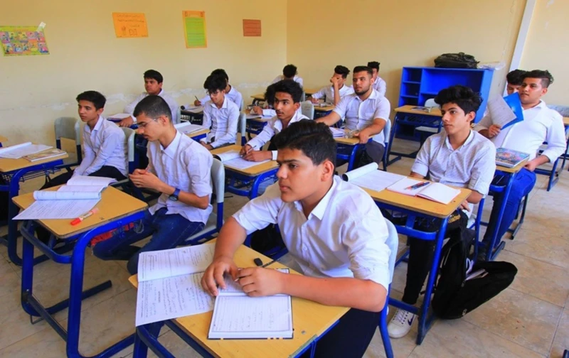 للعام 2024 ـ 2025.. التربية تدرس قرار امتحانات الدور الثالث للمراحل الإعدادية قريباً