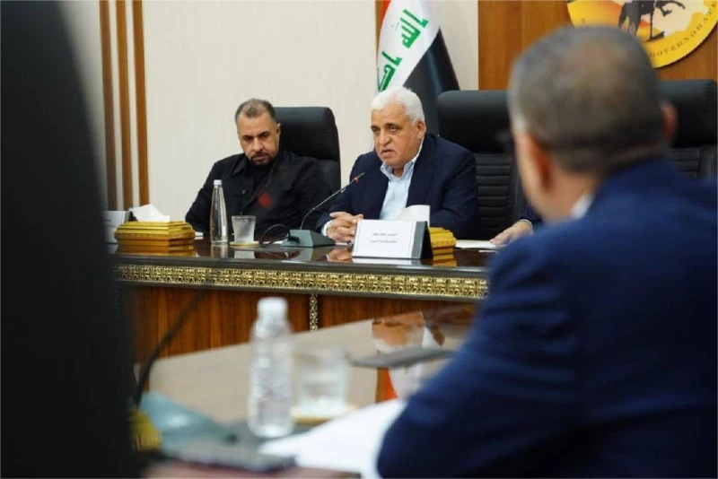 هيئة الحشد: فالح الفياض يبحث إعادة أهالي "العوجة" إلى قريتهم