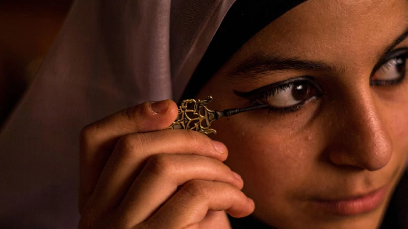 الكحل العربي على قائمة اليونسكو.. توثيق جديد لجماليات التراث العراقي