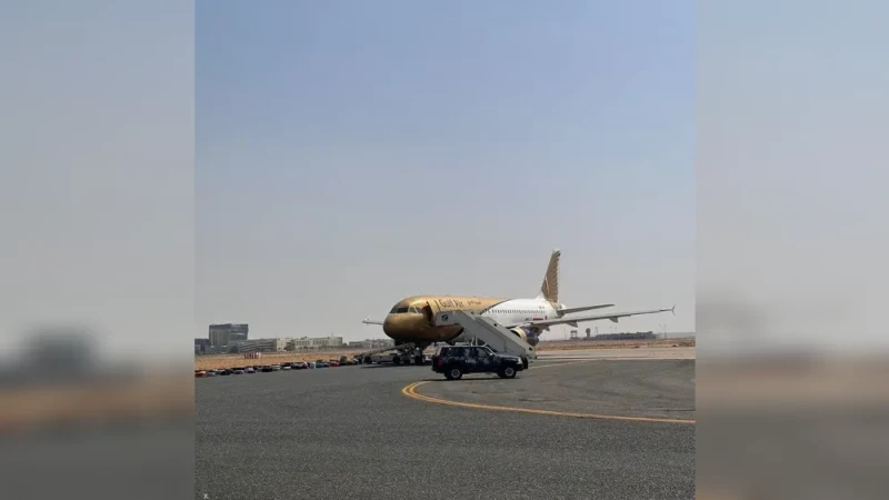 الكويت.. هبوط اضطراري لطائرة بعد بلاغ بوجود قنبلة على متنها