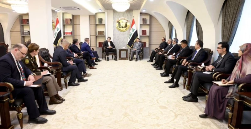 مخيّم "الهول" وتطوير العلاقات مع واشنطن.. مباحثات بين الأعرجي ووفد أميركي