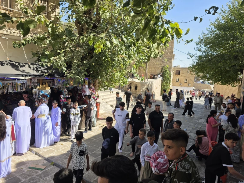 صور| عدسة "الجبال" ترافق الإيزيديين في أجواء اليوم الأول من "عيد جما"
