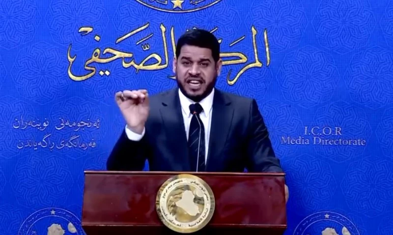 "القضاء بيننا".. نائب: المشهداني يرفض استجواب رئيس الاستثمار الذي عاقبته وزارة التعليم  