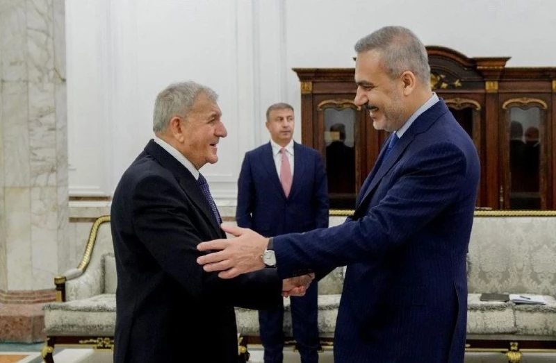 رئيس الجمهورية يبحث مع وزير خارجية تركيا ملف المياه 