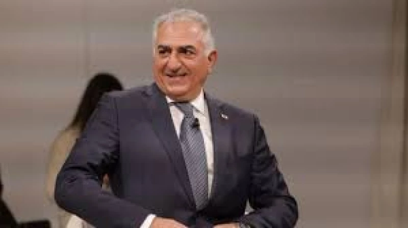 نجل شاه إيران يدعو قوات الأمن للانشقاق عن النظام الإيراني