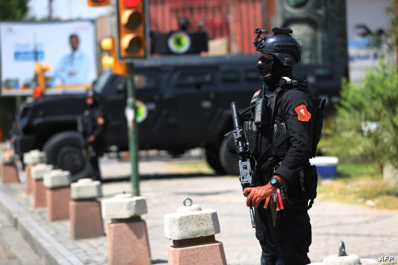 مصدر: قوة أمنية تعثر على "قنابل" وتلقي القبض على شخصين في حسينية بحي أور