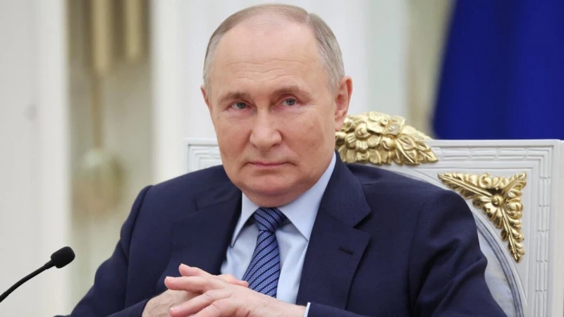 بوتين يتحدّث عن حل للمواجهات بين إسرائيل وإيران ويعلّق على "احتمالية اغتيال خامنئي"
