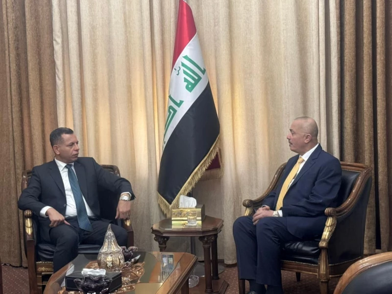 الجالية العراقية وتأشيرات الدخول.. الشطري يجتمع مع القائم بأعمال سفارة العراق في دمشق