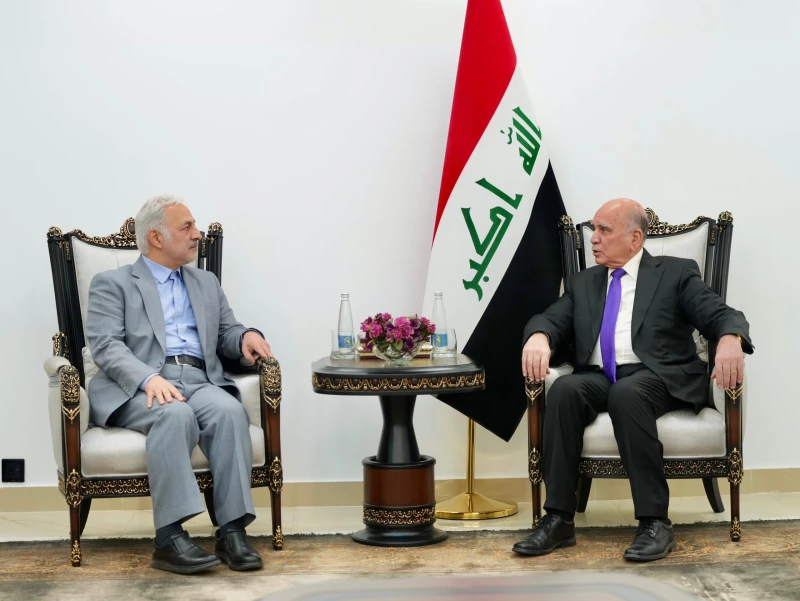 مساعد وزير الخارجية الإيراني "يُطلع" فؤاد حسين على تطورات الاحتجاجات في إيران