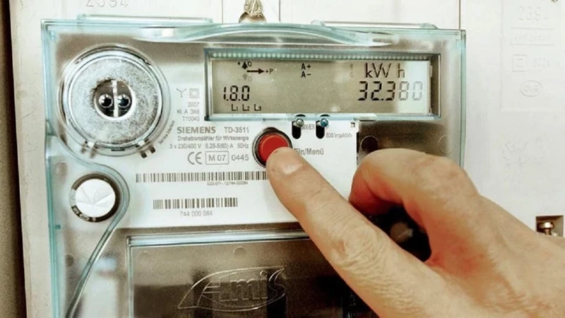 متداول| الكهرباء تعلن انخفاض ساعات التجهيز بسبب "استهداف كورمور" 