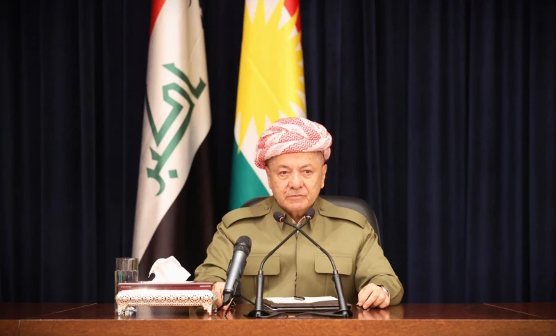 الرئيس بارزاني يتحدث مع شيوخ ووجهاء العرب في مخمور عن الانتخابات و"تحديات العملية السياسية"