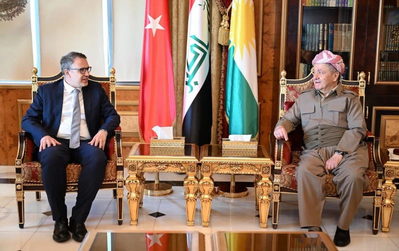 مسعود بارزاني يستقبل السفير التركي لدى العراق للنقاش حول "عملية السلام"