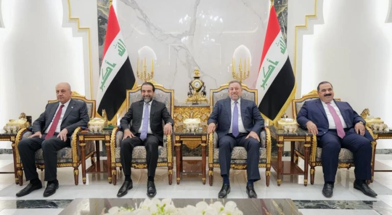 القوى السنية الفائزة تعقد اجتماعاً في منزل الخنجر (صور)