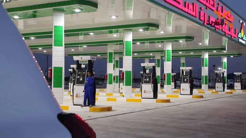 المنتجات النفطية تنفي وجود أي تغيير في أسعار البنزين