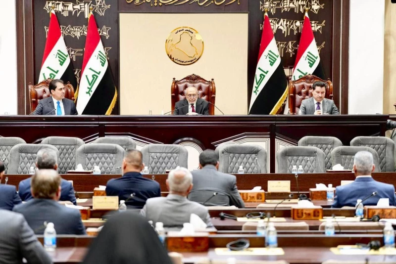البرلمان.. لجنة لمتابعة تلكؤ شراء منظومات دفاع جوي وتفعيل الاستجوابات وقطع العطلة