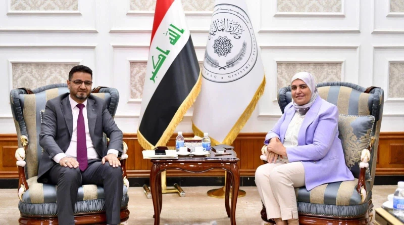 المالية ترد على رائد المالكي: لا يوجد حوار مع الوزيرة سوى تقديم معاملات خاصة لإنجازها