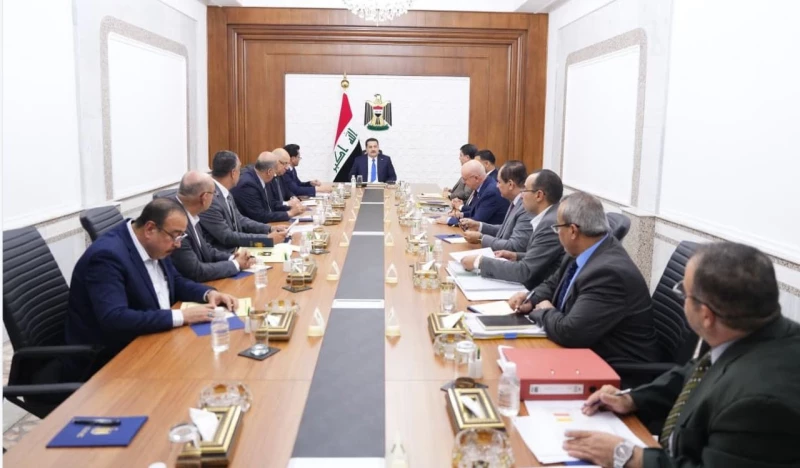 السوداني: مشروع السكك الحديدية الرابطة بين كربلاء والنجف تأخر كثيراً للأسف