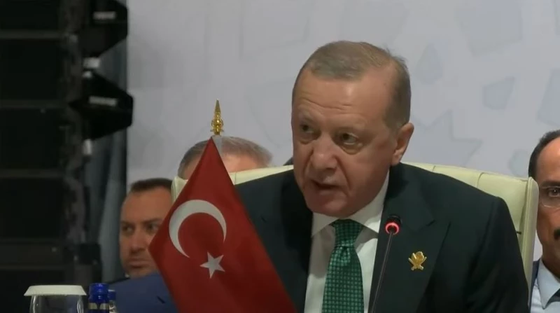أردوغان يدعو من الدوحة لـ"إعلان موجّه إلى العالم": العدوان الإسرائيلي تهديد للمنطقة 