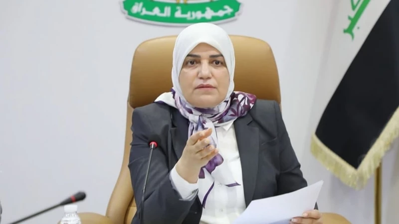 بعد تداول الخبر على مواقع التواصل.. المالية ترد على أنباء دفع رواتب للسوريين