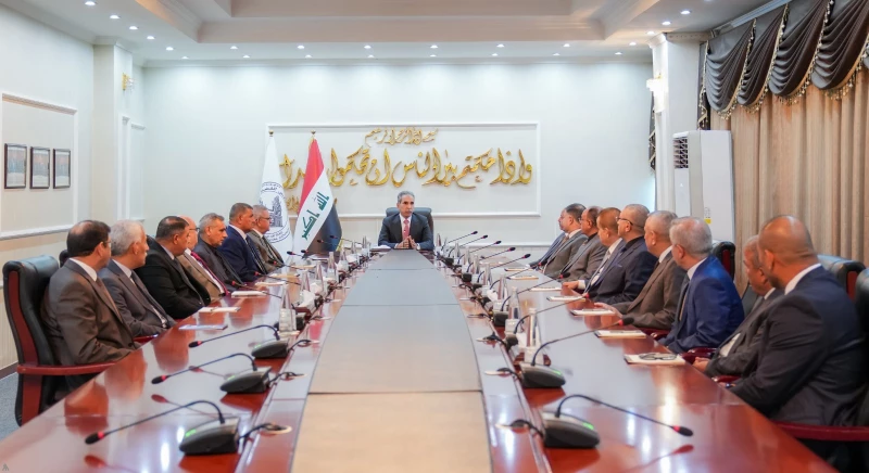 "بعد زوال الأسباب الداعية لذلك".. قضاة المحكمة التسعة يعدلون عن طلب الاستقالة
