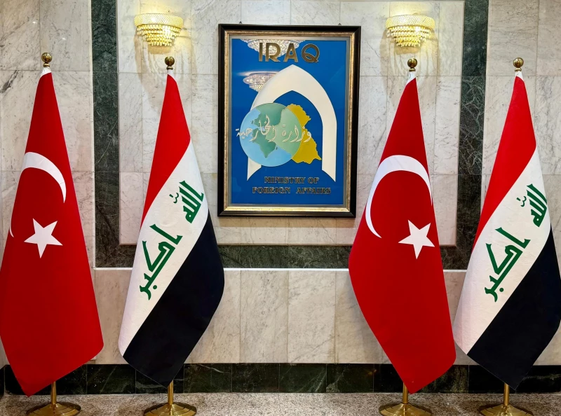 وزير الخارجية: فيدان سيكون ببغداد اليوم وسنناقش معه الملف المائي