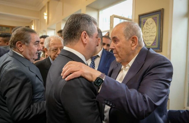 مسرور بارزاني يشارك في مجلس عزاء نجل إياد علاوي ببغداد 